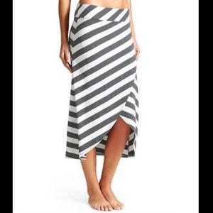 Athleta faux wrap skirt , midi length